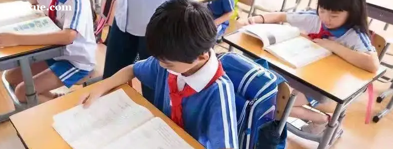 男孩性格太敏感脆弱怎么办?