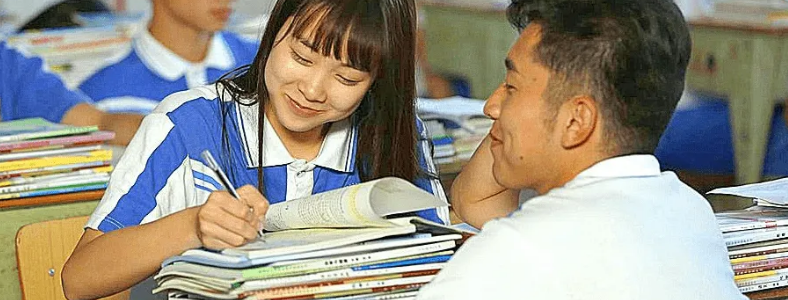 �ഺ��Ů����������ô��