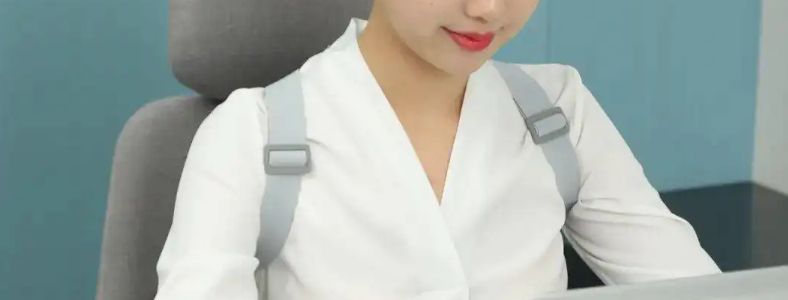 脊柱侧弯症状早期症状是什么
