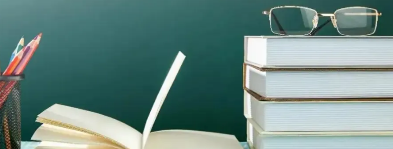 ���˸߿�����ͨ���ʶ���