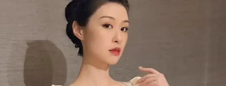 ���ﻯױʦ��ѵ�����ļҺ�