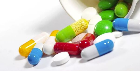50岁考执业药师有没有用 条件有哪些