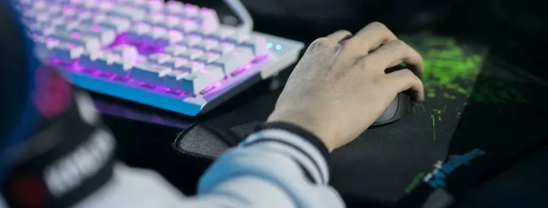 ����ѧ��������Ϸ��ô����