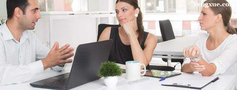 IT��ѵ������ĺ��ҹ�����