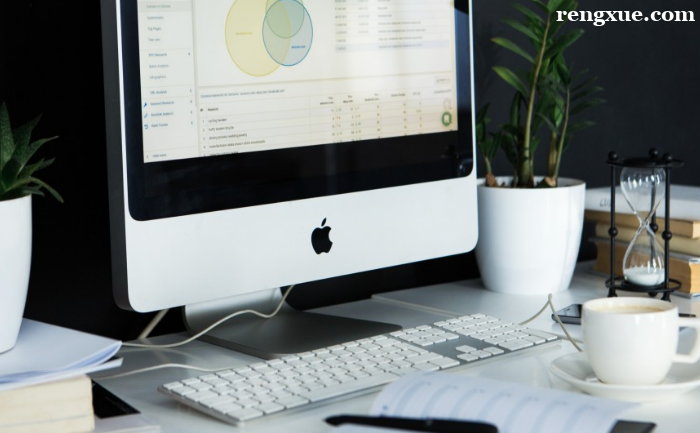 ѧ��վ���������ǰ;��